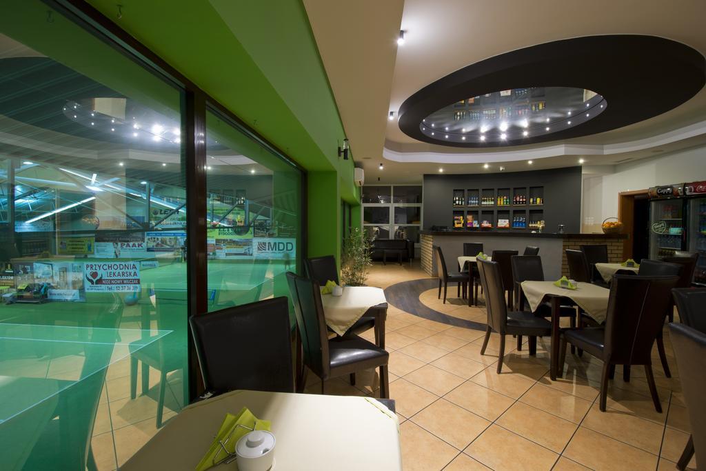 Hotel Centrum Bydgoszcz Bagian luar foto