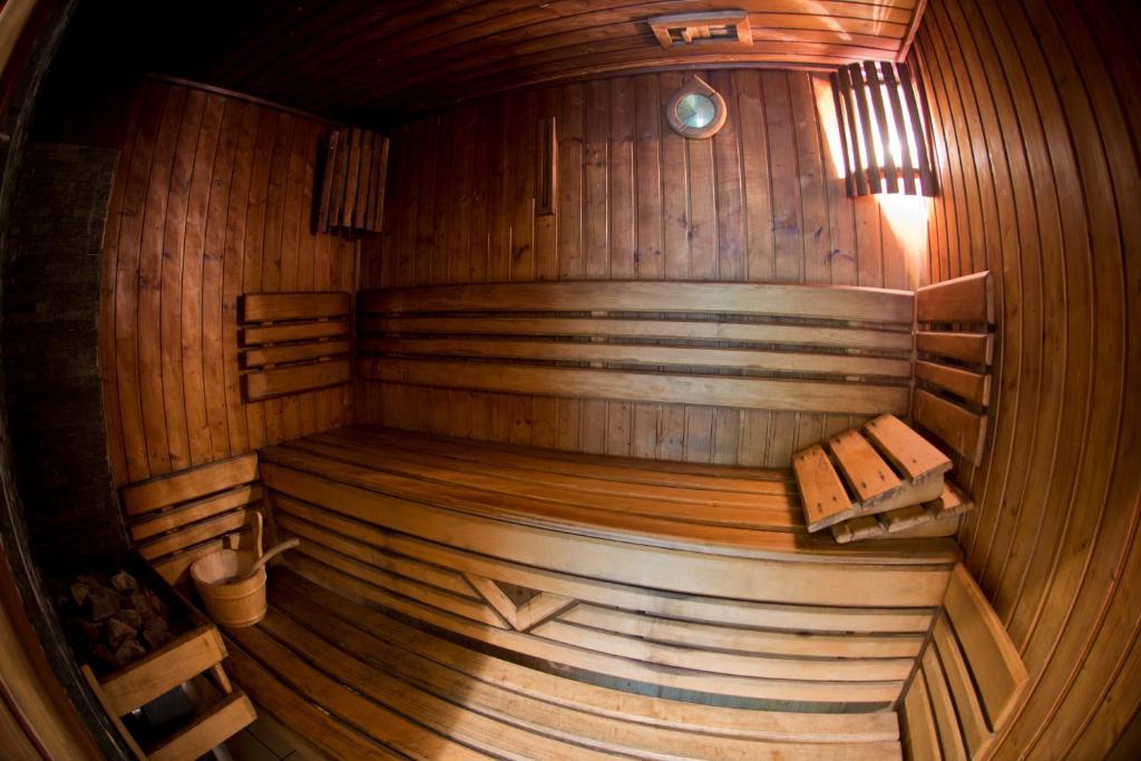 Hotel Centrum Bydgoszcz Bagian luar foto